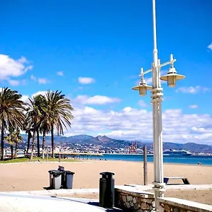 https://cosmopolitan-loft-y-malaga-beach.1costadelsol.com